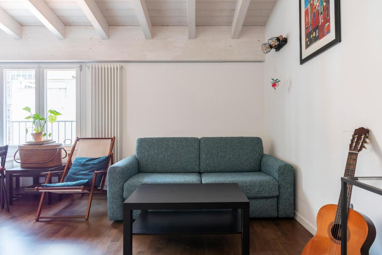 Cozy Apartment Near Central Station Milano Exteriör bild